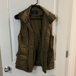 Love Tree Olive Green Utility Vest
